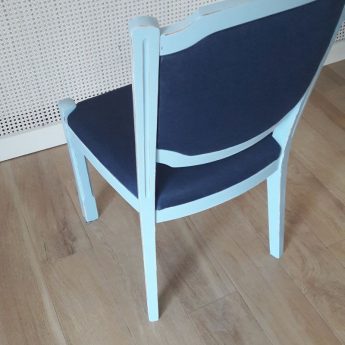 Dębowe krzesła po renowacji Dębowe krzesła po renowacji