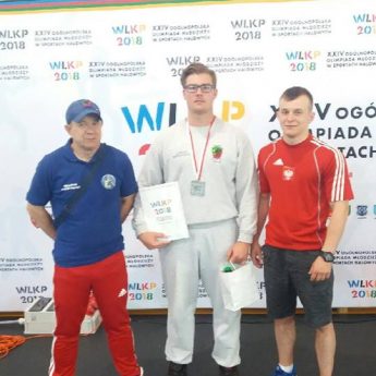 Łukasz Augustajtys Wicemistrzem Polski Juniorów Młodszych w Zapasach Łukasz Augustajtys Wicemistrzem Polski Juniorów Młodszych w Zapasach